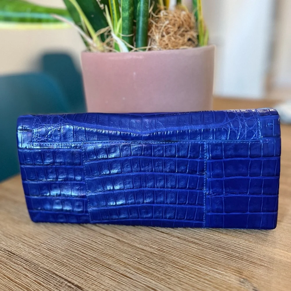 Elegant Blue Nancy Gonzalez Blue Crocodile Leather Clutch - NWT - Picture 3 of 8